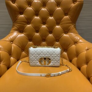 디올 (OC) 카로 미니 백 미니백 Mini 송아지 가죽 퀼팅 화이트 9241