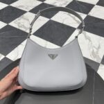 프라다 (블랙프라임) 클레오 대형 핸드백 대형 레더 그레이 BC156