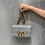 디올 (OC) 카로 백 토트백 미디움 가죽 퀼팅 그레이 9241