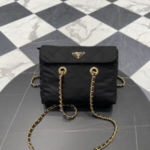 프라다 (블랙프라임) 체인백 크로스백 중형 Nylon, Leather 체인 스트랩 블랙 BD620