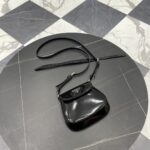 프라다 (블랙프라임) 미니 클레오 숄더백 Mini Nylon, Leather 블랙 BH188