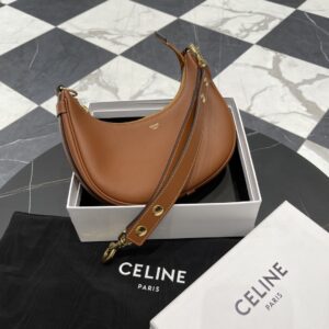 셀린느 (블랙프라임) 아바 미니 숄더백 Mini 가죽 브라운 196923