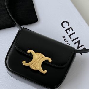 셀린느 (블랙프라임) 미니 카레도 백 크로스백 Mini 레더 골드 로고 블랙