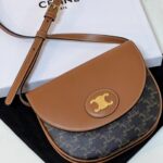 셀린느 (블랙프라임) 셀린느 클래식 브라운 빈티지 숄더백 캔버스 빈티지 블랙, 브라운 194152