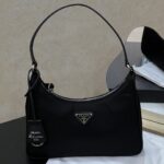 프라다 (블랙프라임) 호보백 2005 나일론 블랙 NE204
