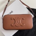 셀린느 (블랙프라임) 카메라백 크로스백 레더 로고 패턴 블랙 화이트 브라운 199183