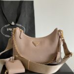 프라다 (블랙프라임) 호보백 소가죽 베이지 BH204