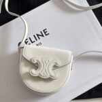 셀린느 (블랙프라임) 미니 마鞍백 크로스백 Mini 레더 화이트 0J303