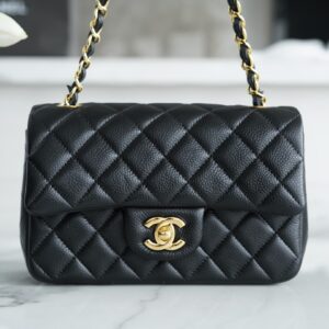 샤넬 (팬더) 클래식 플랩 미니 블랙 골드