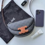 셀린느 (블랙프라임) 바사체 크로스백 블랙프라임 아이스 블루 111233