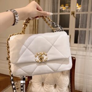 샤넬 (팬더) 19Bag 화이트 프레임 소羊가죽 백