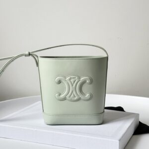 셀린느 (블랙프라임) 미니 물통백 Mini 레더 민트 0L433