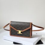 셀린느 (블랙프라임) 셀린느 WOC 크로스백 레더 로고 다크브라운 113322