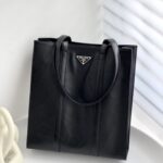 프라다 (블랙프라임) 블랙프라임 토트백 양가죽 주름 블랙 BG459