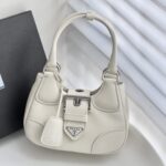 프라다 (블랙프라임) 문 백 토트백 Nylon, Leather 크림 BA381