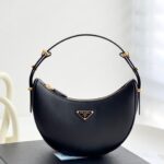 프라다 (블랙프라임) 아르코 미디움 토트백 미디움 Saffiano leather 블랙 BC194