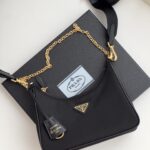 프라다 (블랙프라임) 호보 백 호보백 레더 블랙 BH204