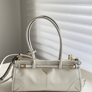 프라다 (블랙프라임) 소프트 럭스 미니 크로스백 Mini 레더 아이보리 BA426