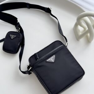 프라다 (블랙프라임) 리나일론 크로스백 나일론 블랙 VH112