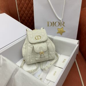디올 (OC) 디올 카로 미니 백팩 Mini 레더 퀼팅 화이트 6302