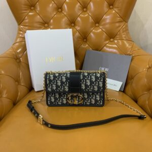 디올 (OC) 몬타 30 미니 크로스백 Mini 레더 디올 로고 패턴 블랙 9334
