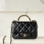 샤넬 (팬더) 24b 플랩 미니 블랙 유광 양가죽 백