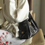 샤넬 (팬더) 퀼팅 체인 숄더백 블랙