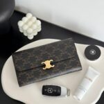 셀린느 (블랙프라임) 블랙 프라임 롱 지갑 소가죽 골드 하드웨어 블랙 0E313