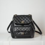 샤넬 (팬더) 듀마 대형 블랙 소가죽 백팩