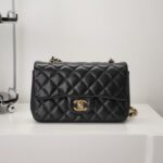 샤넬 (팬더) 클래식 플랩 미니 블랙 양가죽