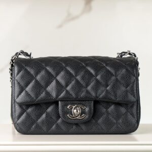 샤넬 (팬더) 클래식 플랩 미니 블랙 실버