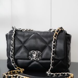 샤넬 (팬더) 2.55 리미티드 실버 액세서리 미니백 블랙