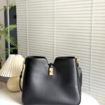 셀린느 (블랙프라임) 셀린느 16 소프트 중형 백 레더 블랙 119563