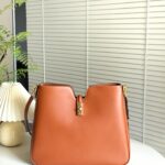 셀린느 (블랙프라임) 16 소프트 중형 호보 Hobo 가방 중형 레더 브라운 119563