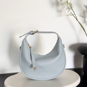 셀린느 (블랙프라임) 루루 미디움 백 미디움 소가죽 스카이 블루 120723