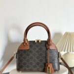 셀린느 (블랙프라임) 클래식 트리옴프 보울링 백 캔버스 트리옴프 프린트 브라운 121082