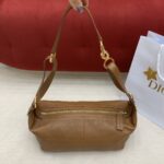 디올 (OC) 디-저니 호보백 미디움 레더 골드 지퍼 브라운 2417