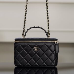 샤넬 (팬더) 25P 신상 편직 손잡이 박스백 블랙 골드