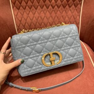 디올 (OC) 카로 미디움 블루 소가죽 체인백 미디움 소가죽 퀼팅 블루 9242