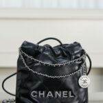 샤넬 (팬더) 미니 22백 블랙 실버