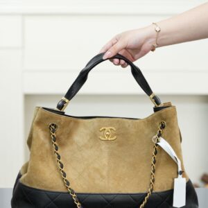 샤넬 (팬더) 25A 고급 수공예 가죽 쇼핑백 대형 베이지 블랙 베이지, 블랙