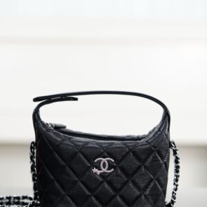샤넬 (팬더) 25B 별장식 캐비어 가죽 백 블랙 실버