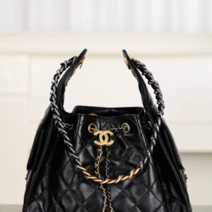 샤넬 (팬더) 25B 호보 백 미니 블랙/골드