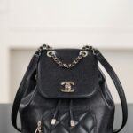 샤넬 (팬더) 25B 어피니티 두마 미니 블랙 골드 소가죽 백팩