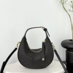 셀린느 (블랙프라임) 룰루 미디엄 백 Medium 소가죽 블랙 120723