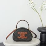 셀린느 (블랙프라임) 블랙프라임 로고 반달백 레더 로고 패턴 브라운 101642