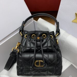 디올 (OC) 카로 미니 물통백 미니백 Mini 레더 퀼팅 블랙 3371