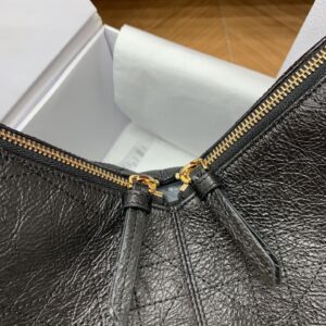 디올 (OC) 디올 보야주 중형 블랙 주름 가죽 백 중형 백 중형 주름 가죽 주름 블랙 2846