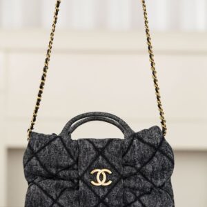 샤넬 (팬더) 25K 리본 핸드백 블랙 소가죽