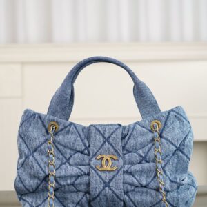 샤넬 (팬더) 25K 리본 핸드백 중형 하늘색